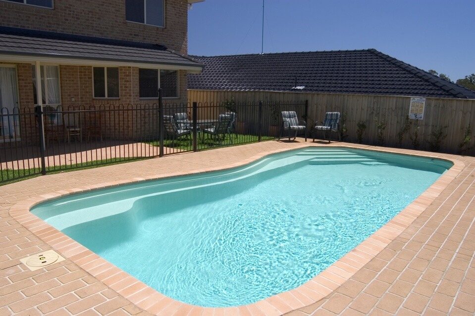 Gordon Ave Pools and Riviera fibreglass family pool installation 3
