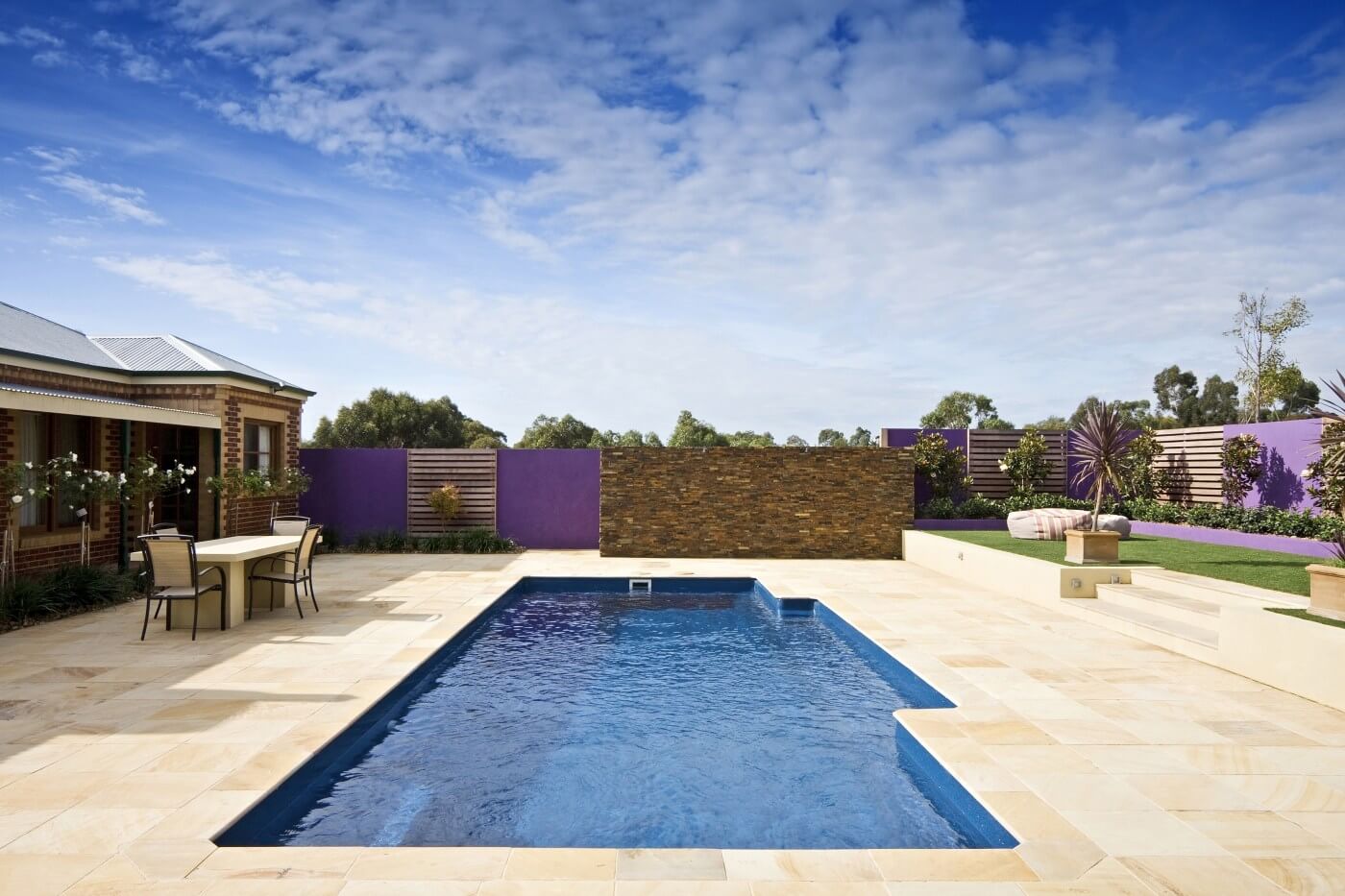 Gordon Ave Pools and Spas_Vogue fibreglass pool installation 2